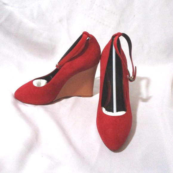 NEW CELINE PARIS ITALY PUMP Wedge Shoe Suede High Heel 37 RED - Picture 1 of 8